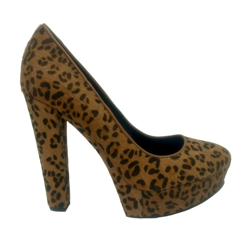 NEW Red Saks Fifth Avenue Ramona Platform Heels Women‎ 8.5 Dyed Calf Fur Leopard
